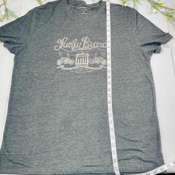 Men's LUCKY Brand Gray Short Sleeve T-Shirt - Size L - Picture 4 of 6